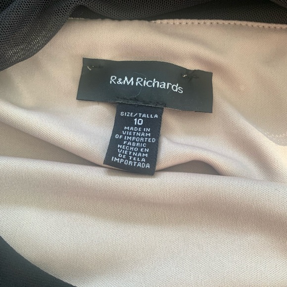 R & M Richards Dress - Picture 5 of 7